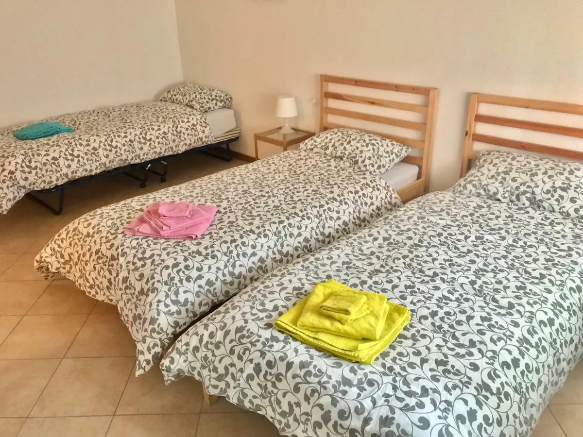 Apartman Aduepassidallafiera Bologna Olaszország