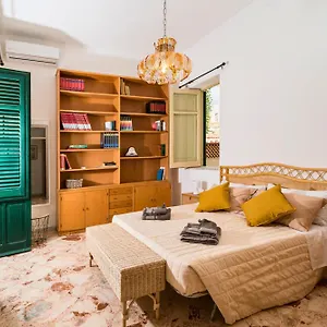 https://palermo-sferracavallo-5-stelle.palermohotels.org